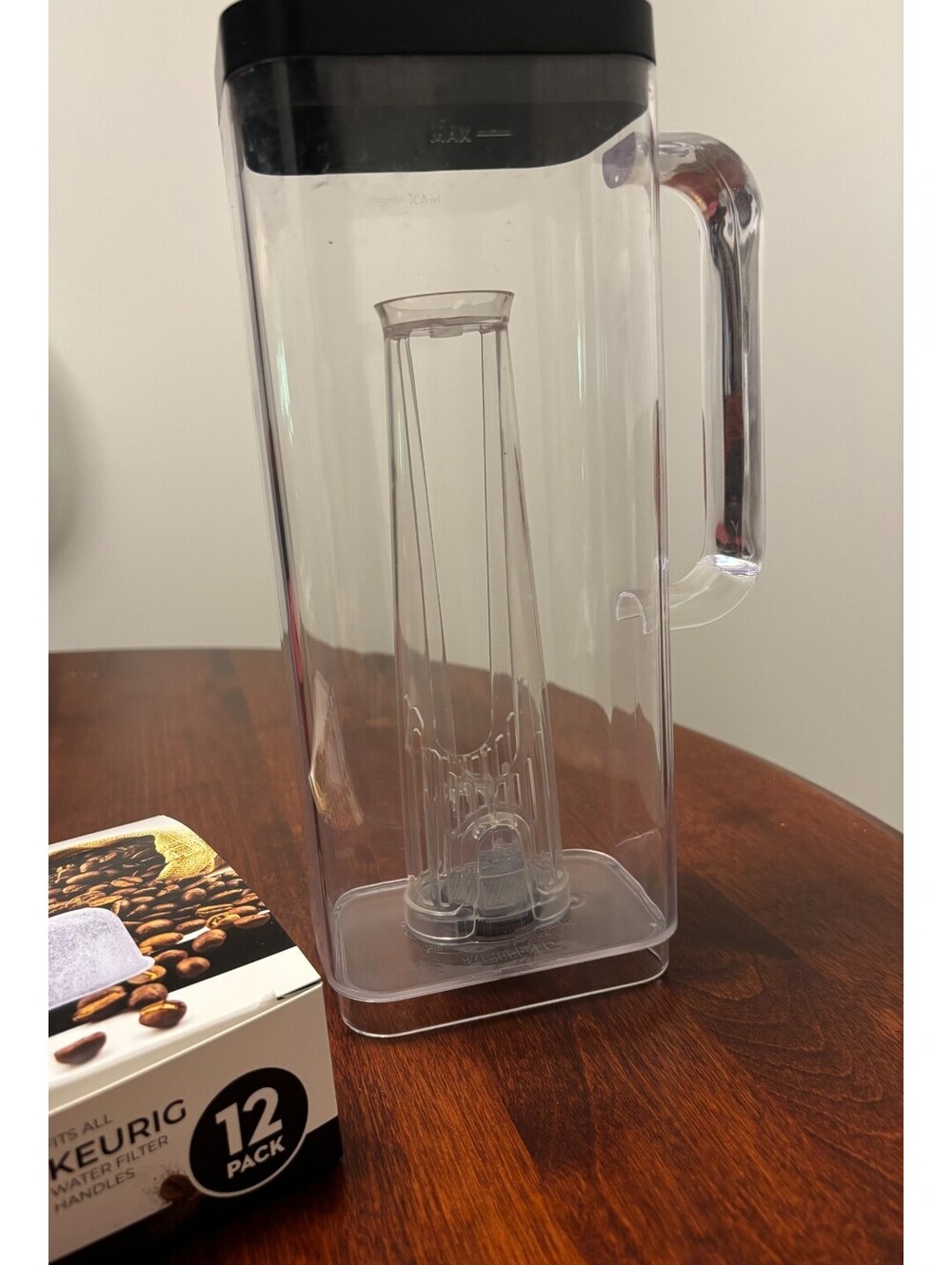 Keurig K910 Replacement Pitcher with Filters
